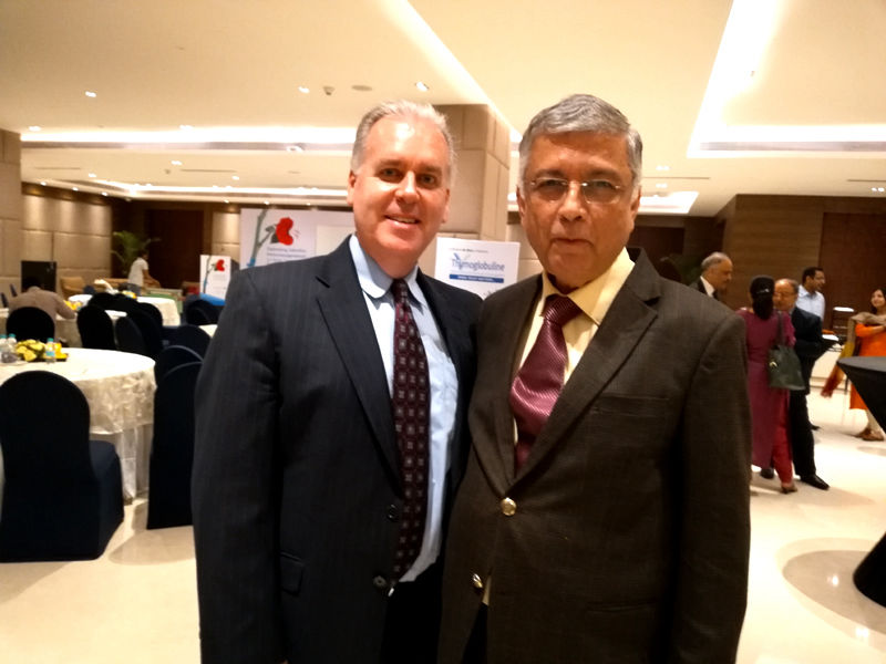 Dr. Ashok Sarin with Dr. Matthew Cooper, Transplant Surgeon, Georgetown School of Medicine, USA. at a Seminar in New Delhi on 7th March 2018.